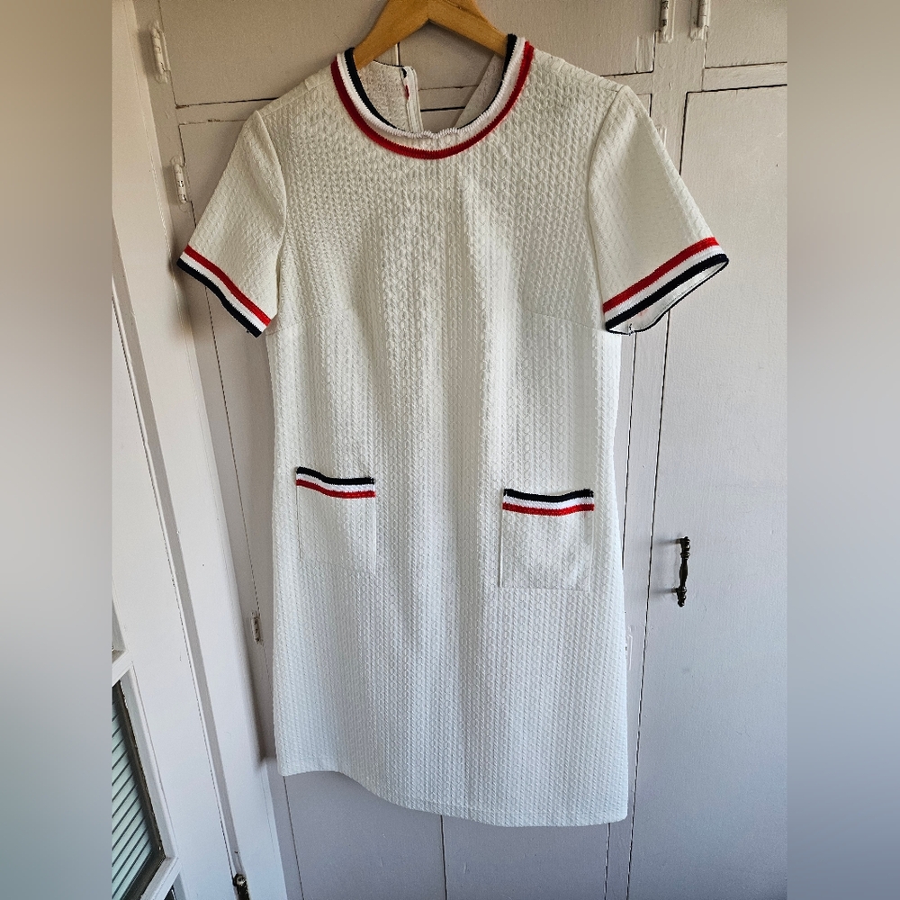 White with stripes retro dress Size XL